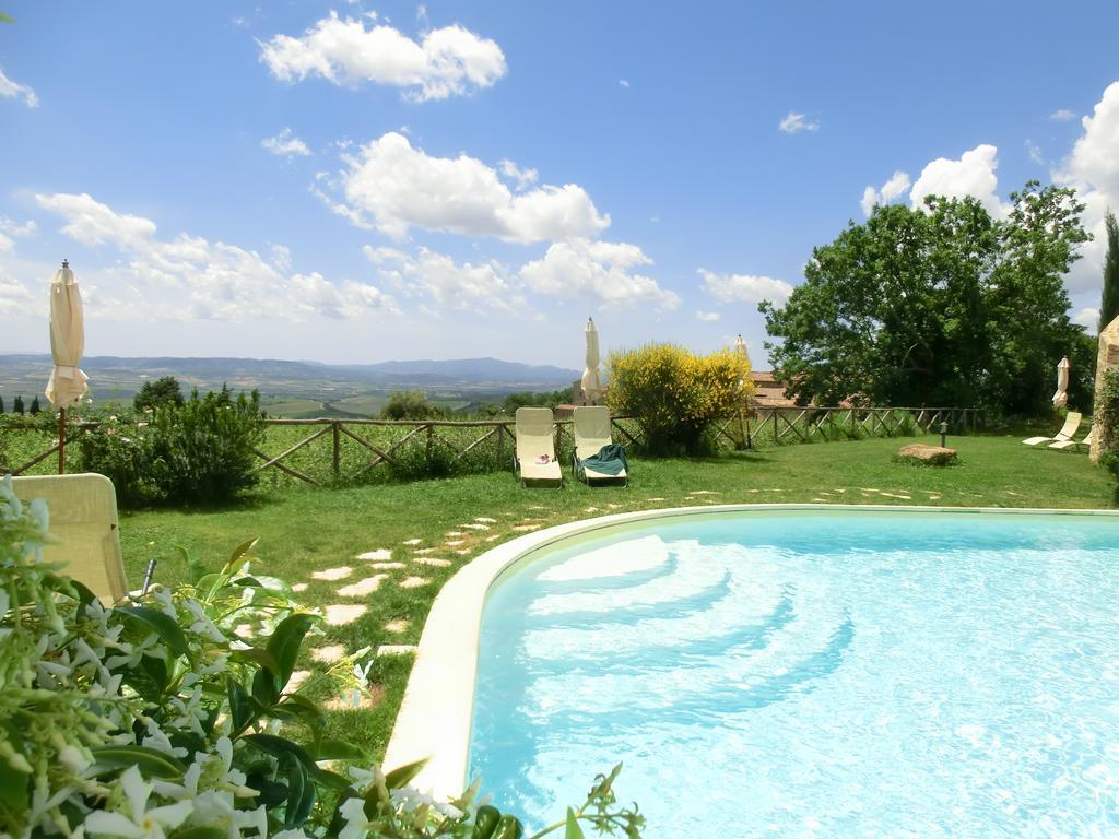 Castel Brunello มอนตาลชิโน ภายนอก รูปภาพ